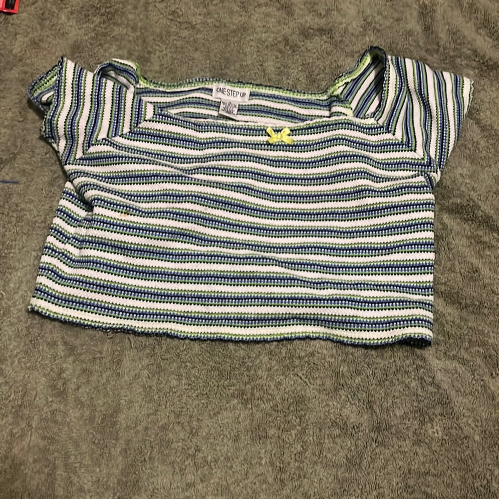 Small crop top!